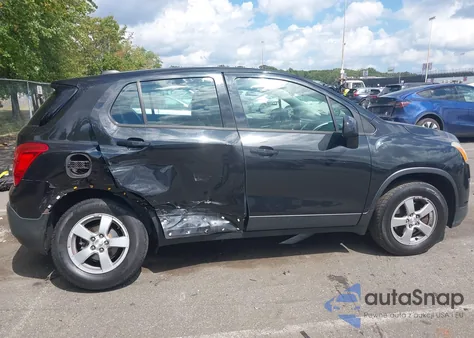 2016 Chevrolet Trax 1Ls z USA, uszkodzony, nr VIN KL7CJNSB0GB673307